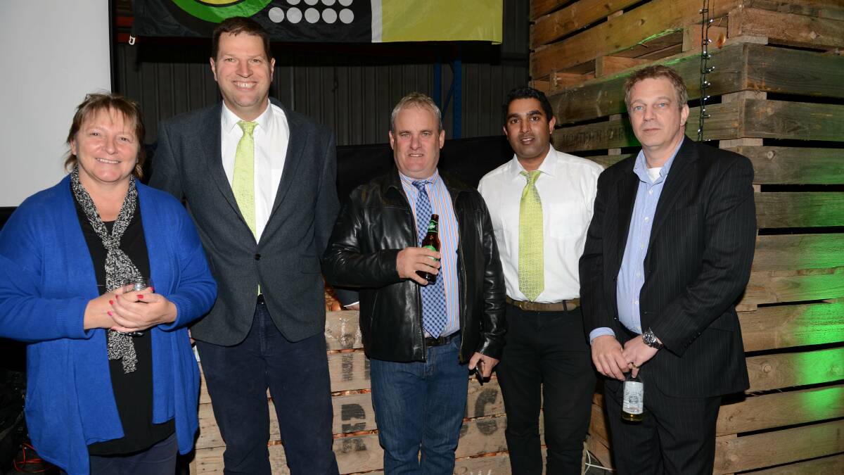 ONION DINNER: Yvonne Smith of Bowhill Produce, Herman van der Gulik of Enza Zaden, Andrew Moon from Moonrocks, Aneil Hari of Enza Zaden and Onions Australia chair Kees Versteeg at the Onion Harvest Dinner in Mannum, SA.