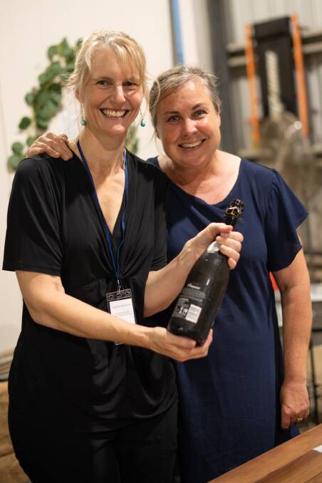 Sherrie Brietkopf and event coordinator Melinda Thorburn working the bar at Gastronomical Delight by Night. Picture by Lorraine Maskell Photography