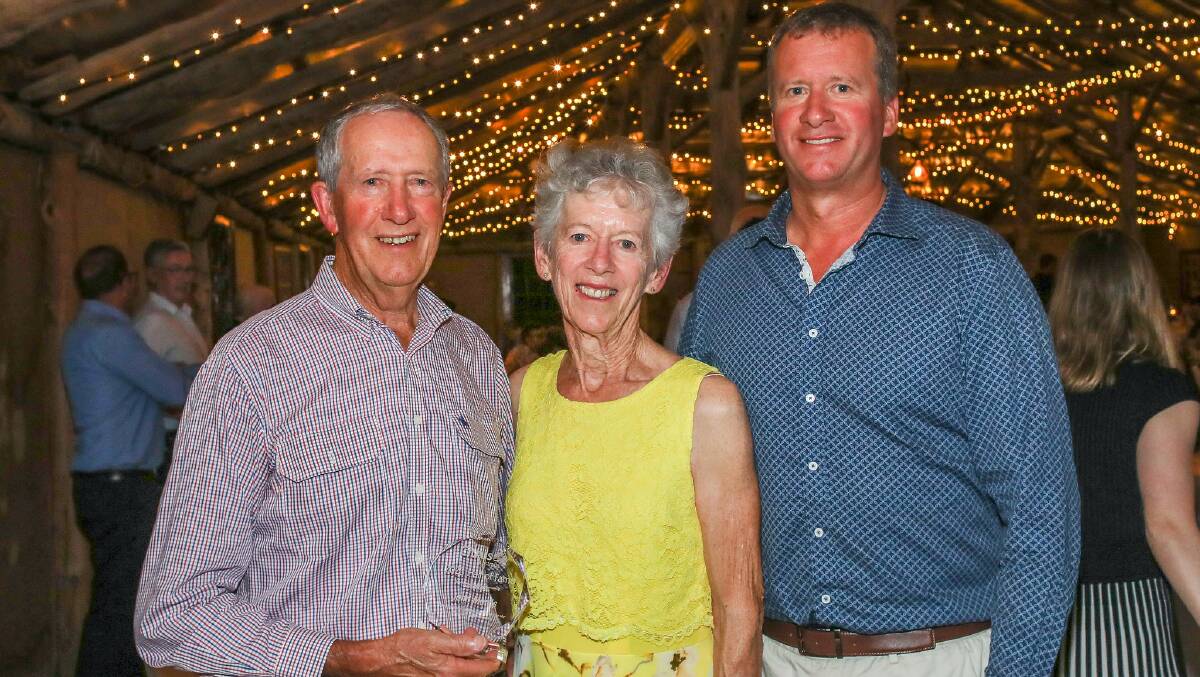 Hall of Fame Award winner, John Morris, Leeton, NSW, with wife Merryl and son Dean. Picture supplied