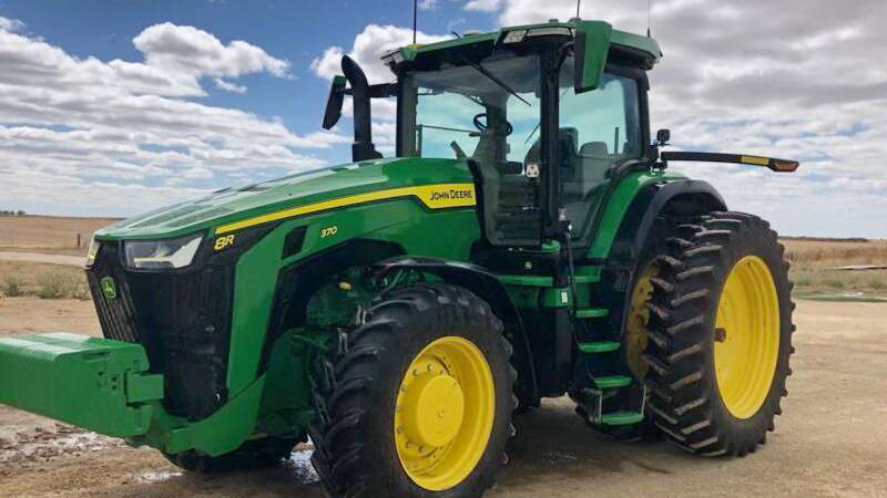 Top price: A 2020 John Deere 8R370 tractor with Green Star and 788 hours on the clock sold for $420,000 at the Glenroy clearing sale. 
